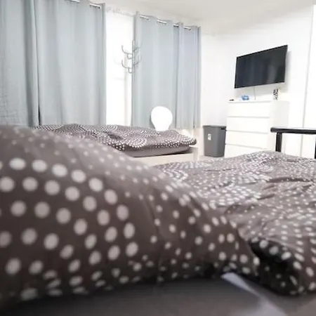 Komplettes Monteur Haus Apartment